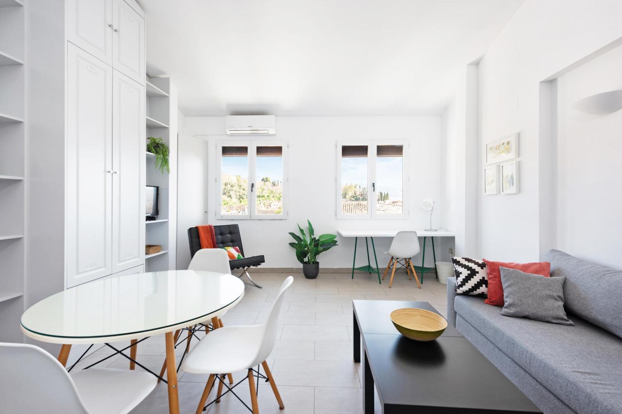 Apartamentos Bravo Granada Luaran gambar